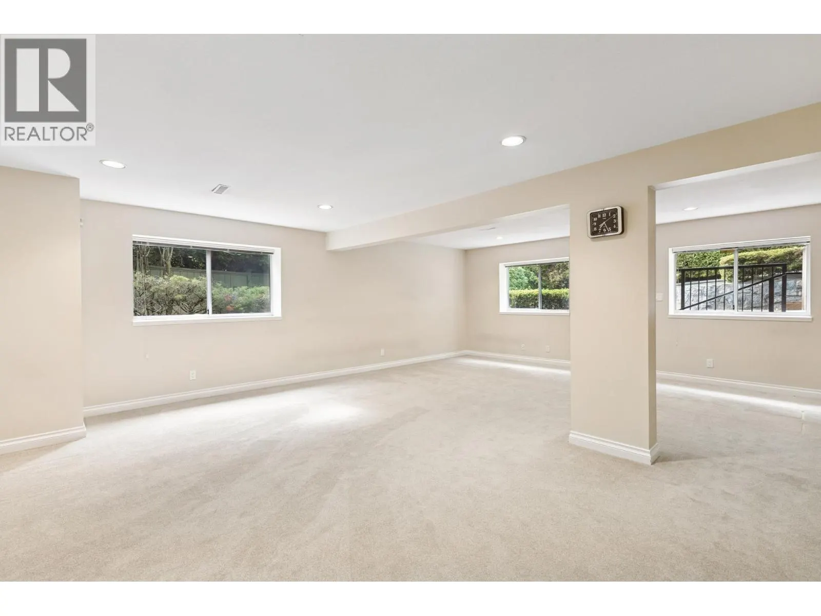5685 NANCY GREENE WAY