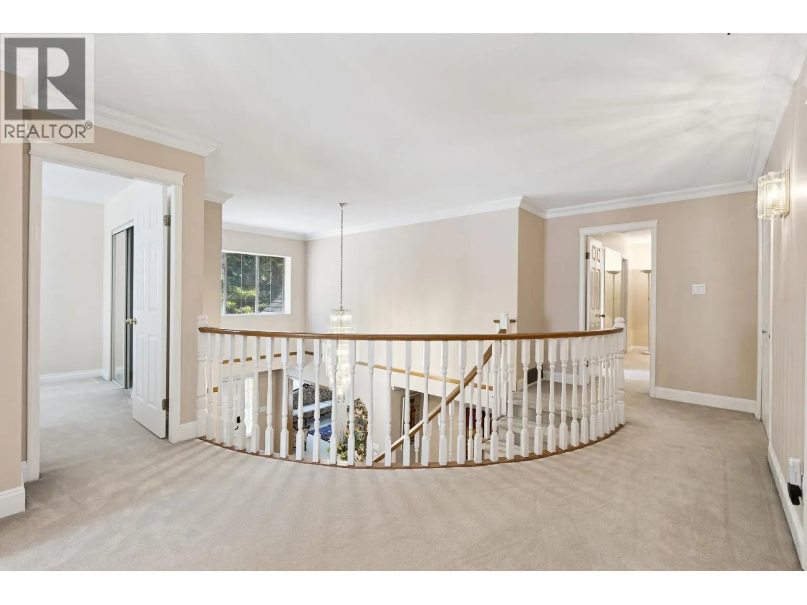 5685 NANCY GREENE WAY