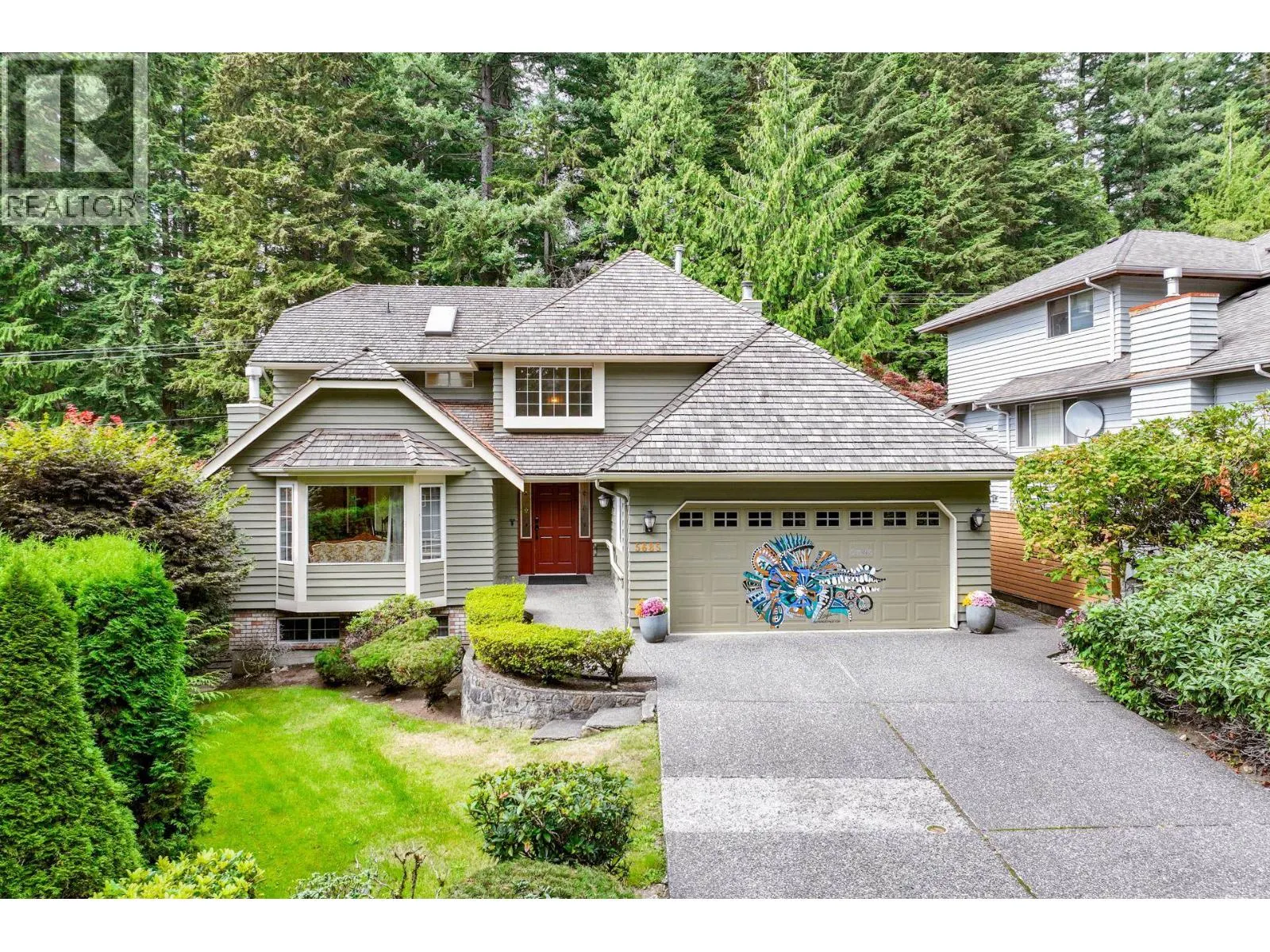 5685 NANCY GREENE WAY