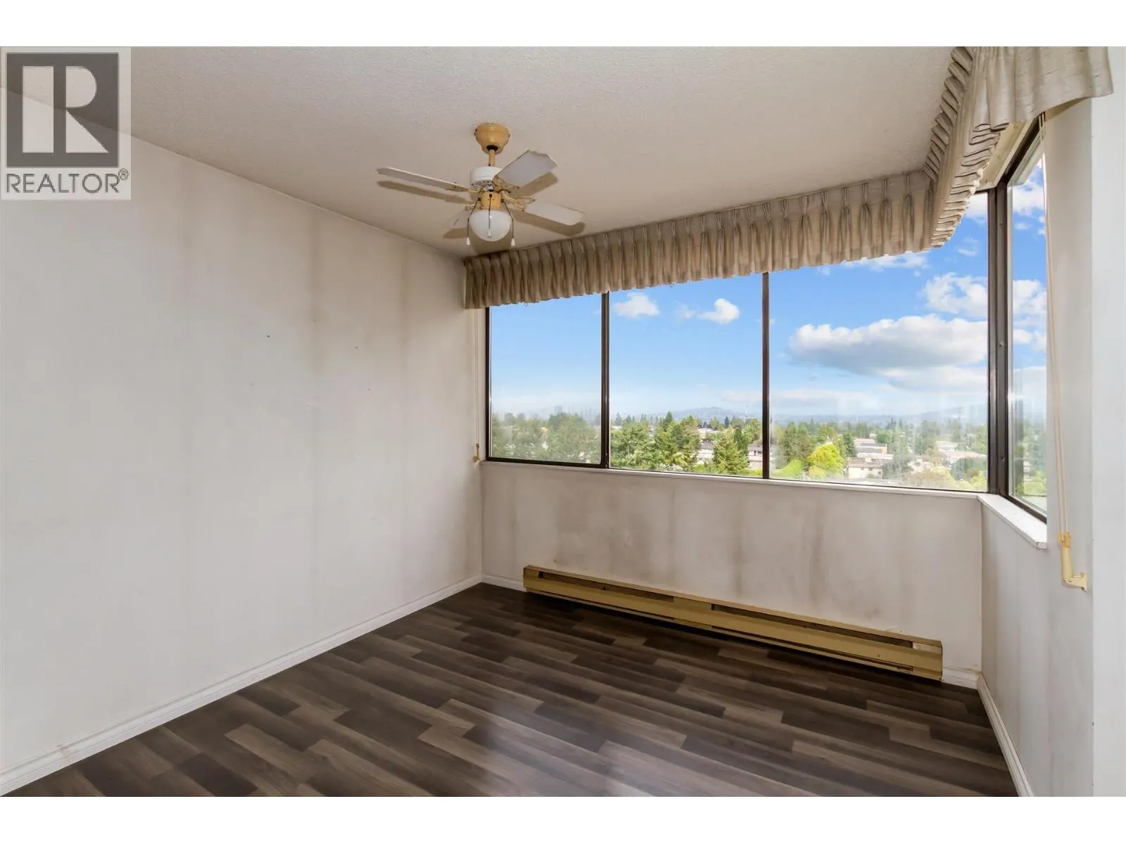 1401 7235 SALISBURY AVENUE