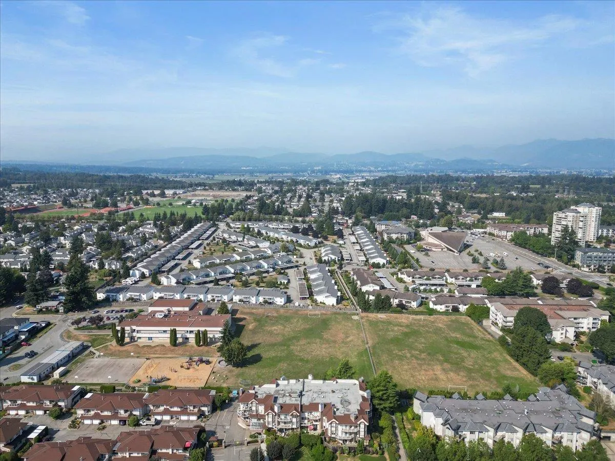 307 32669 GEORGE FERGUSON WAY