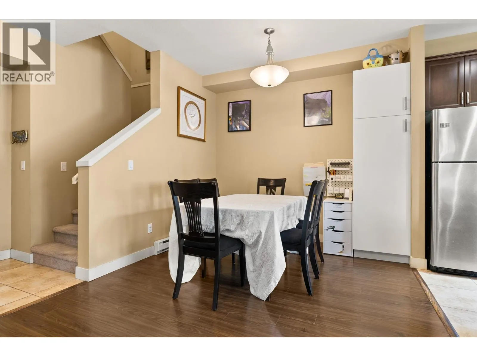 22 11393 STEVESTON HIGHWAY