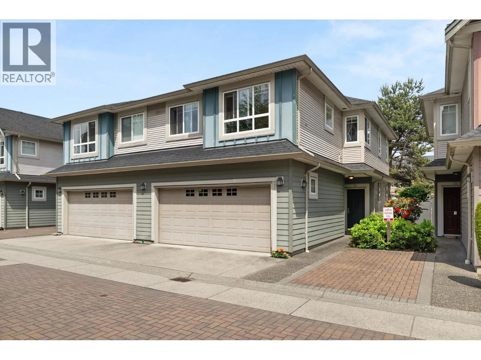 22 11393 STEVESTON HIGHWAY