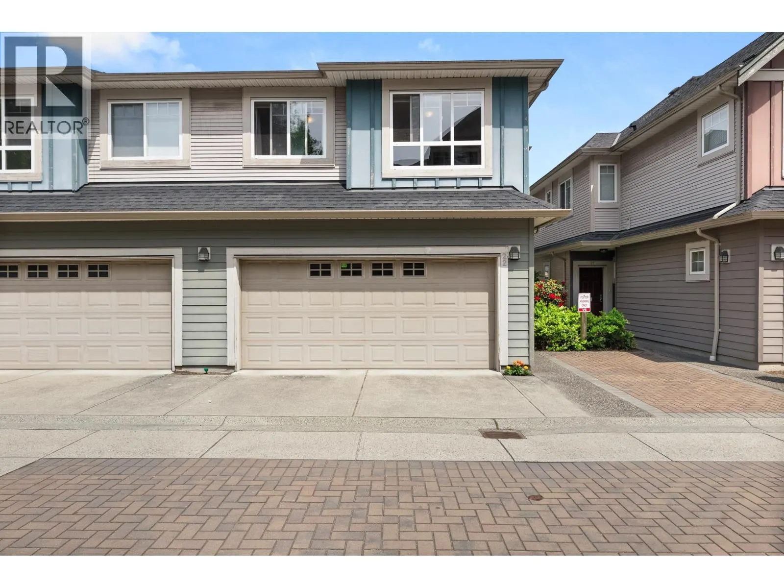 22 11393 STEVESTON HIGHWAY