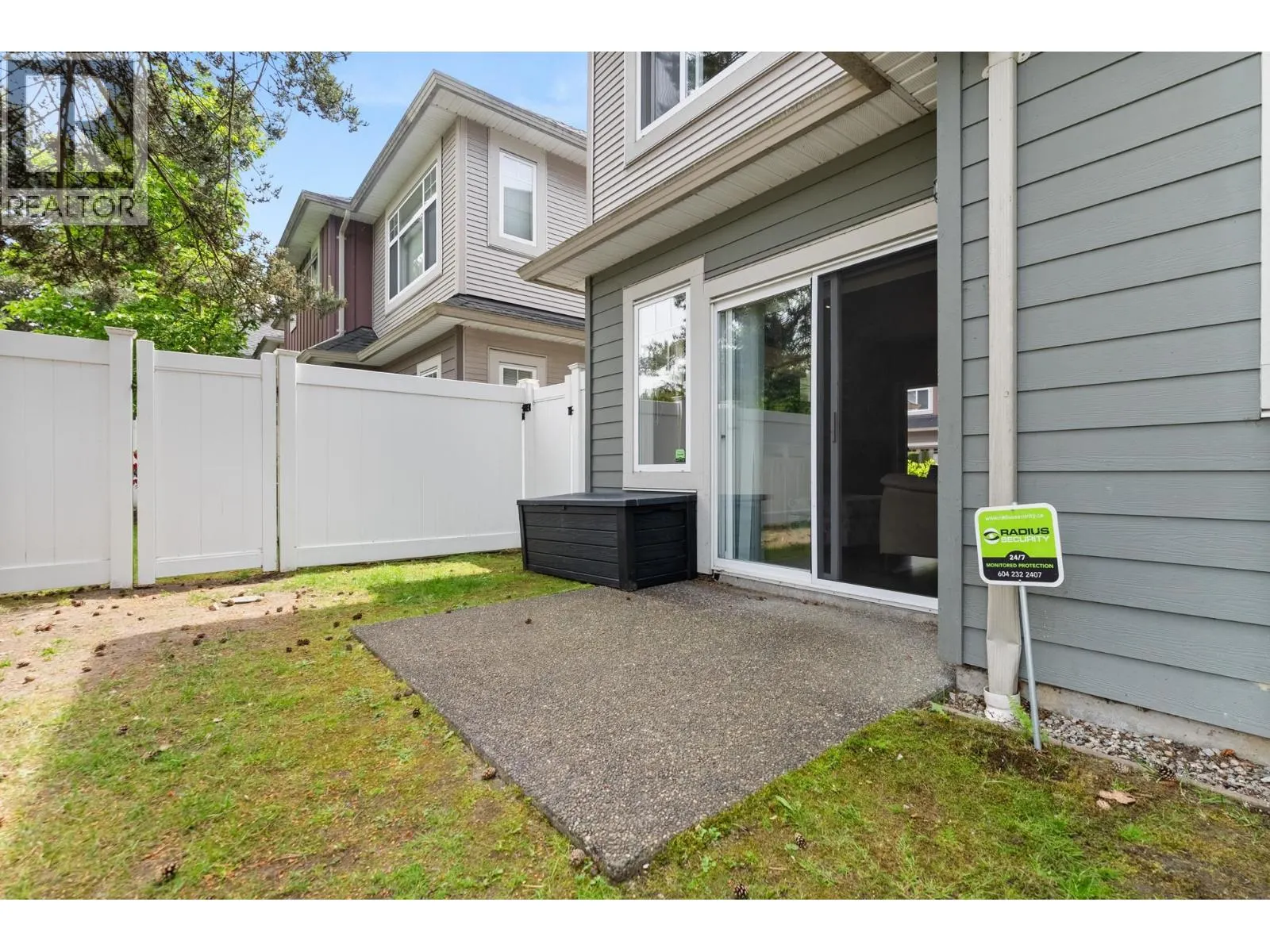 22 11393 STEVESTON HIGHWAY