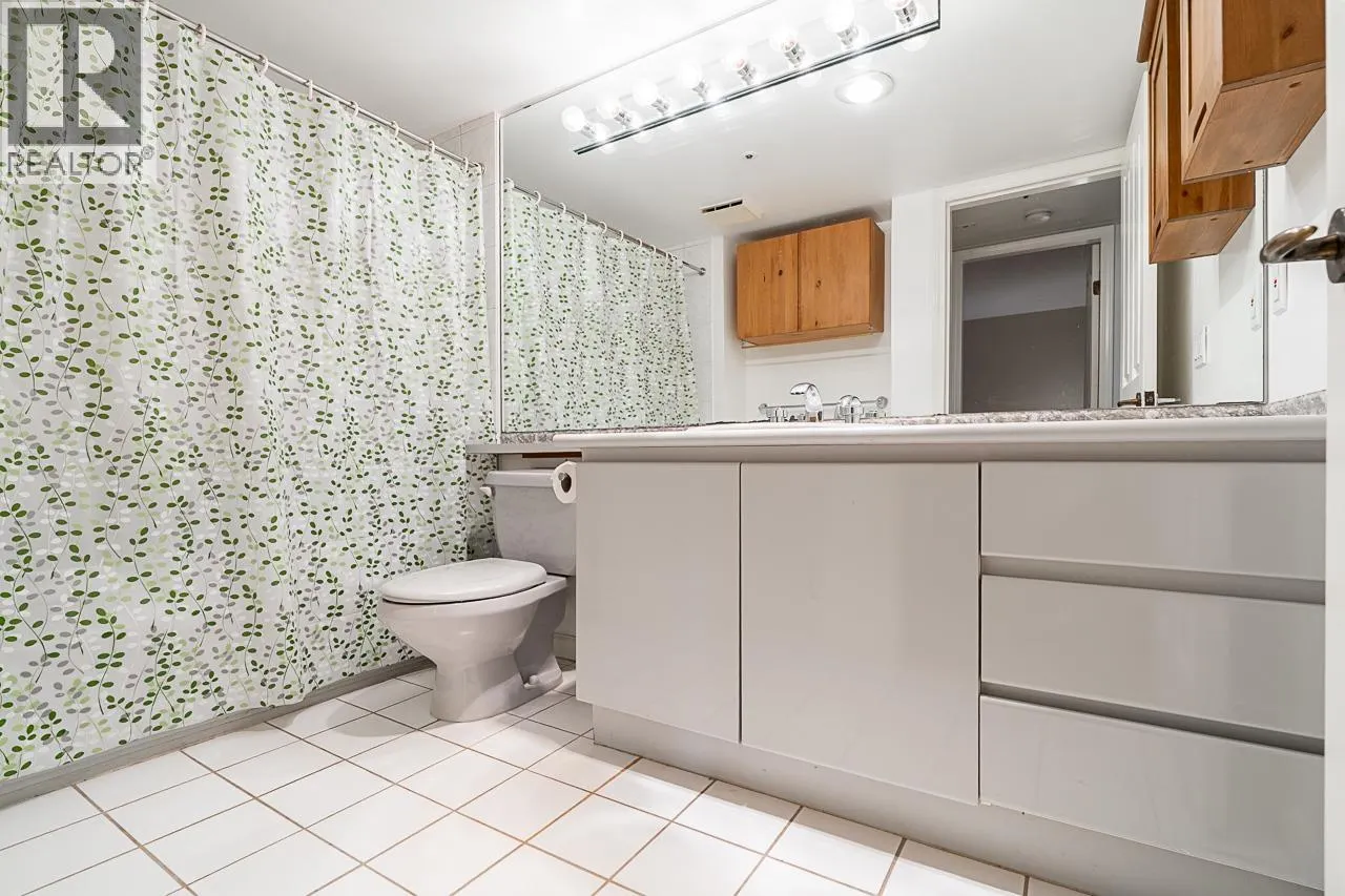 102 3188 CAMOSUN STREET