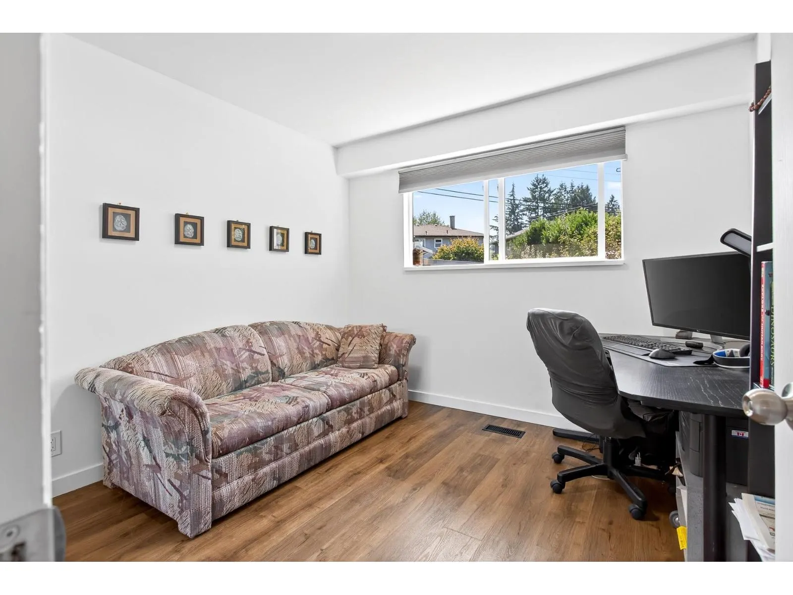 11906 100 AVENUE