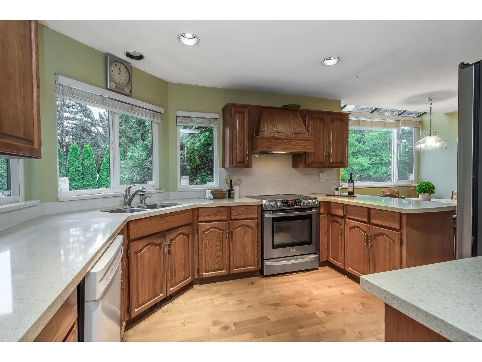 15336 KILLARNEY CLOSE