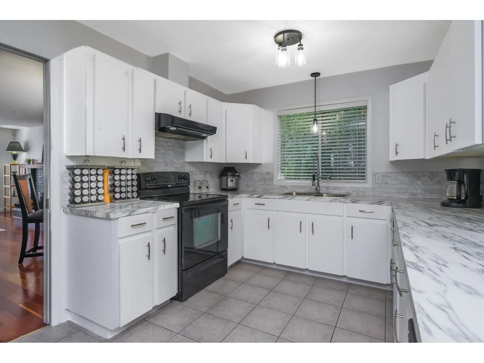 2243 MADRONA PLACE