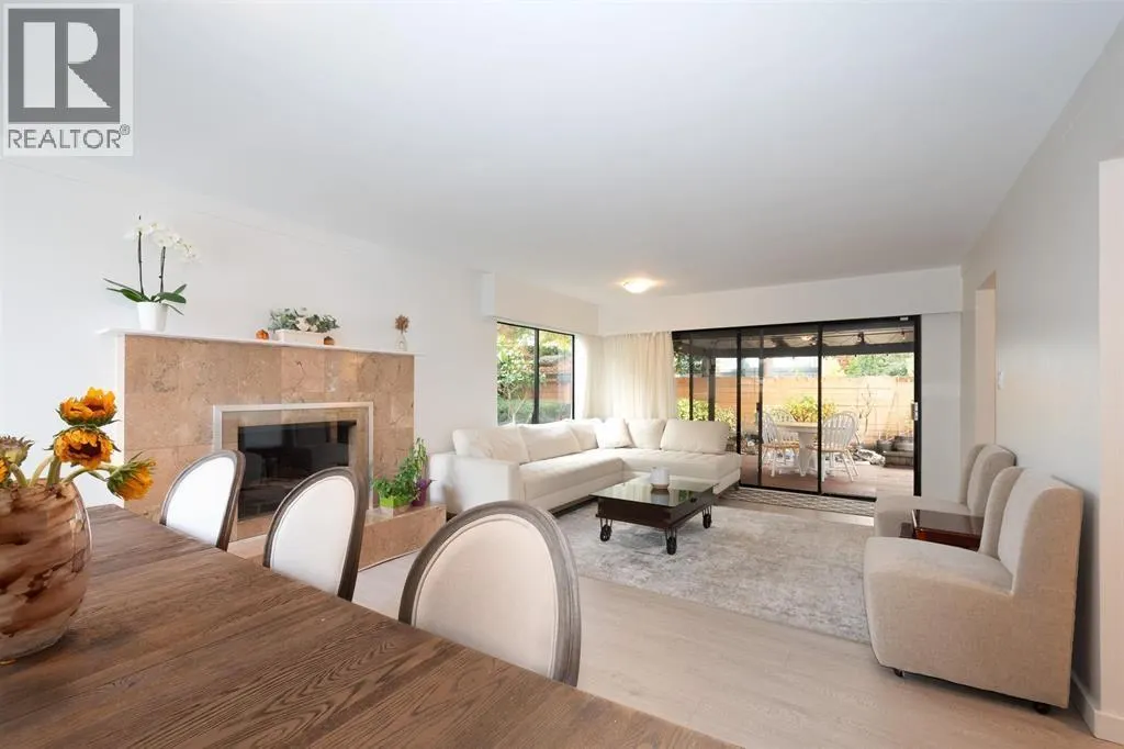 2364 MARINE DRIVE