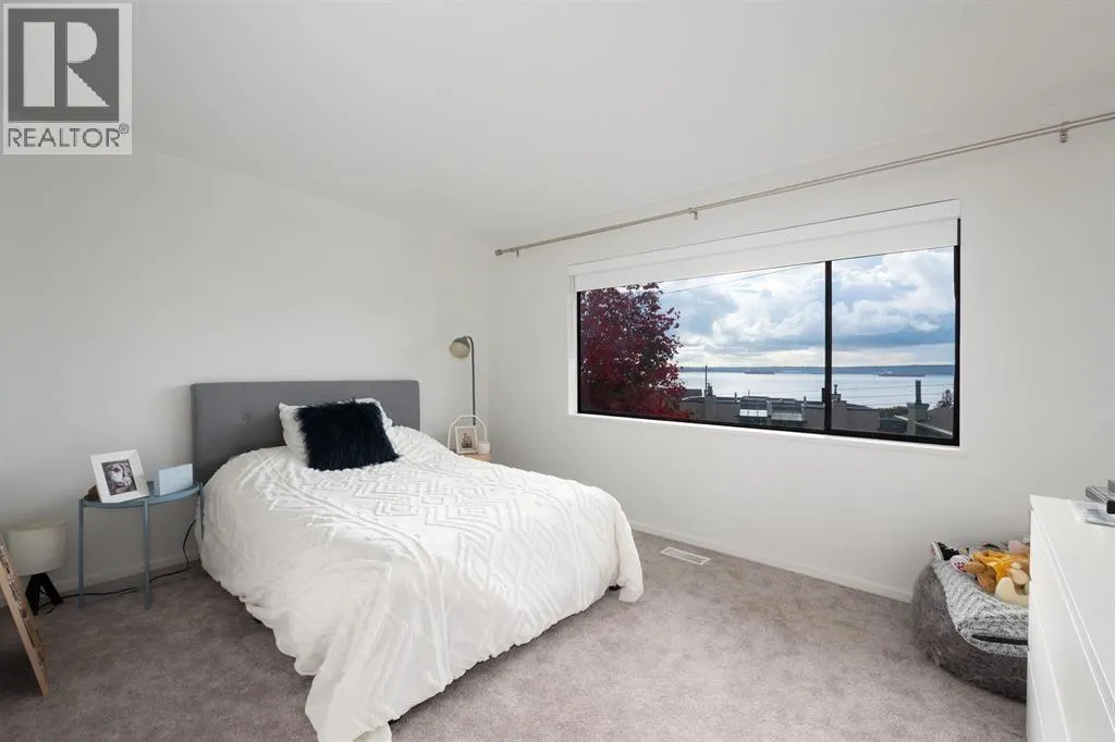 2364 MARINE DRIVE