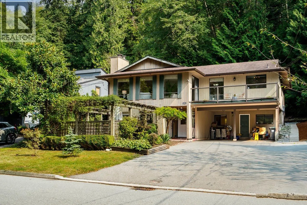 1184 RIVERSIDE DRIVE