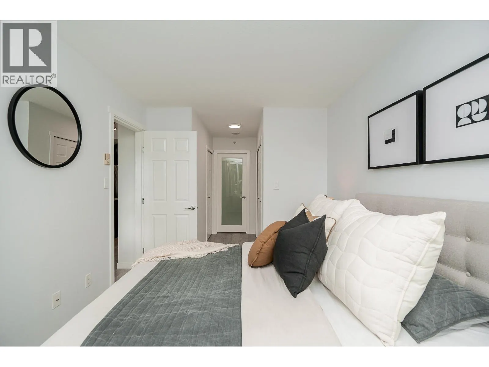 302 651 NOOTKA WAY