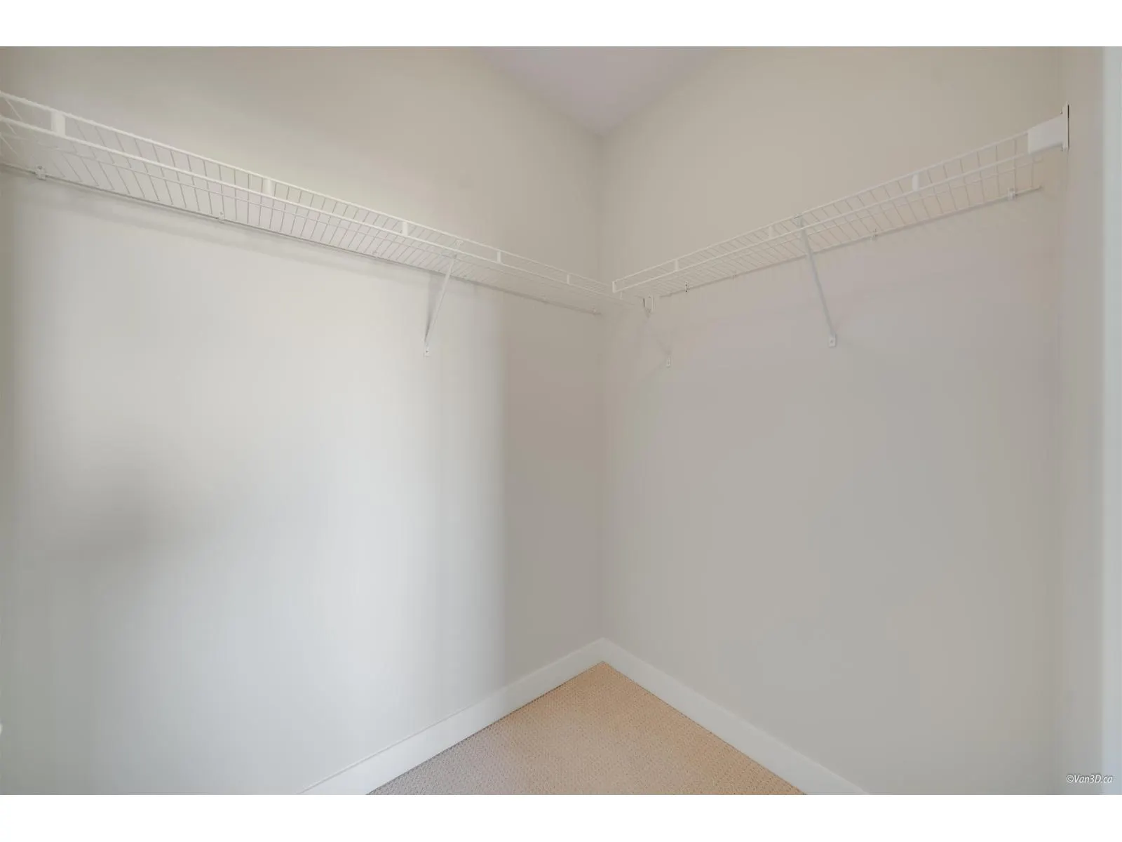 210 15850 26 AVENUE