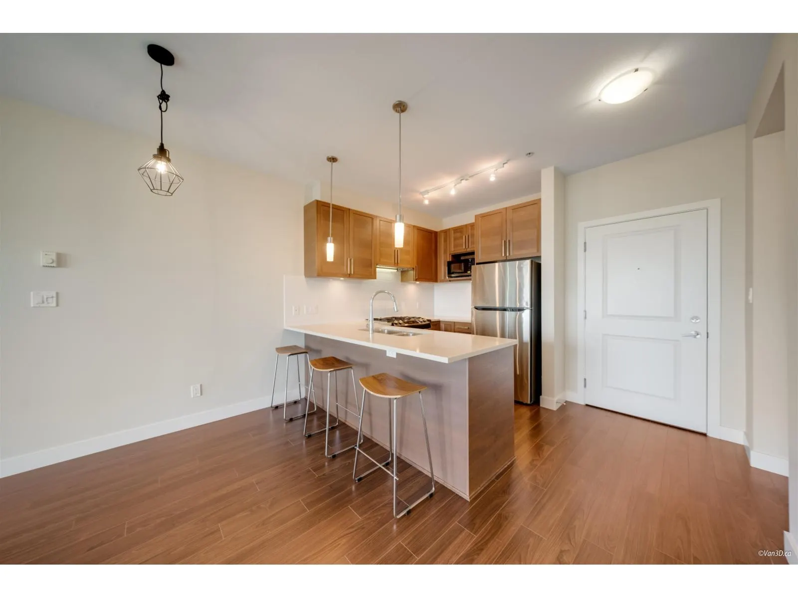 210 15850 26 AVENUE
