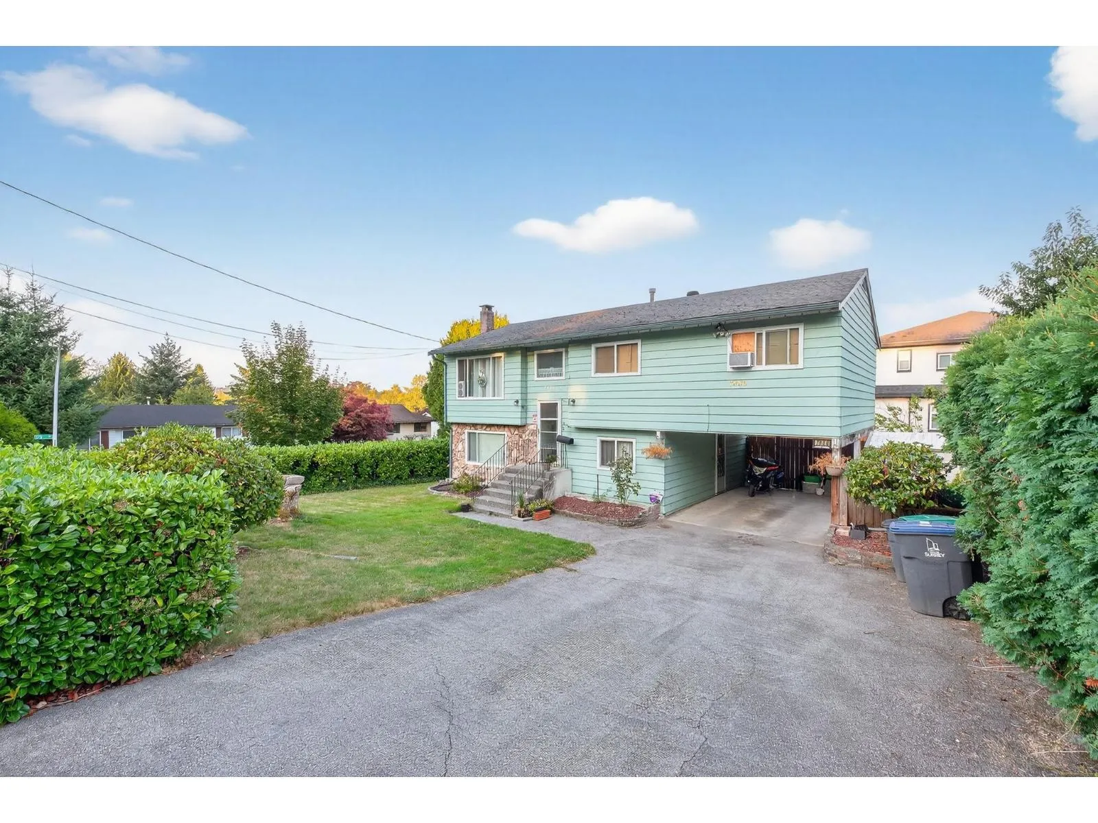 7886 140 STREET
