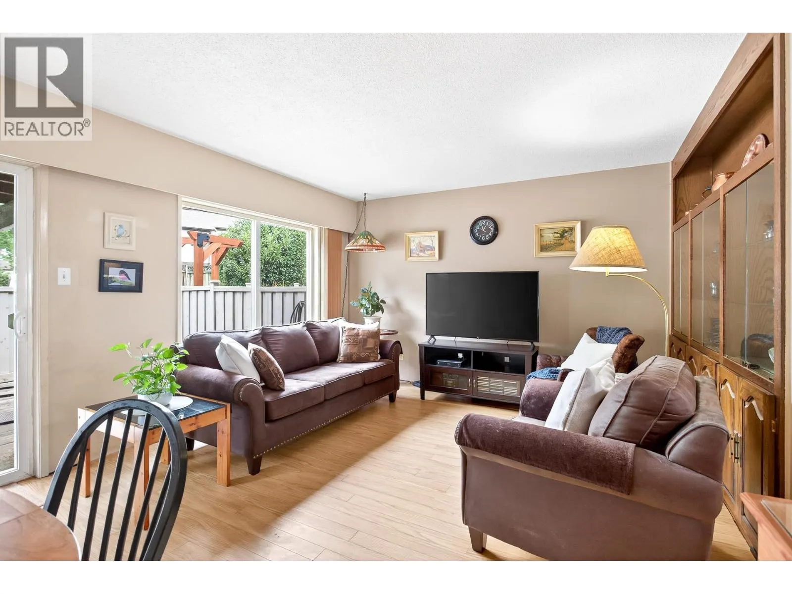 7 3046 COAST MERIDIAN ROAD