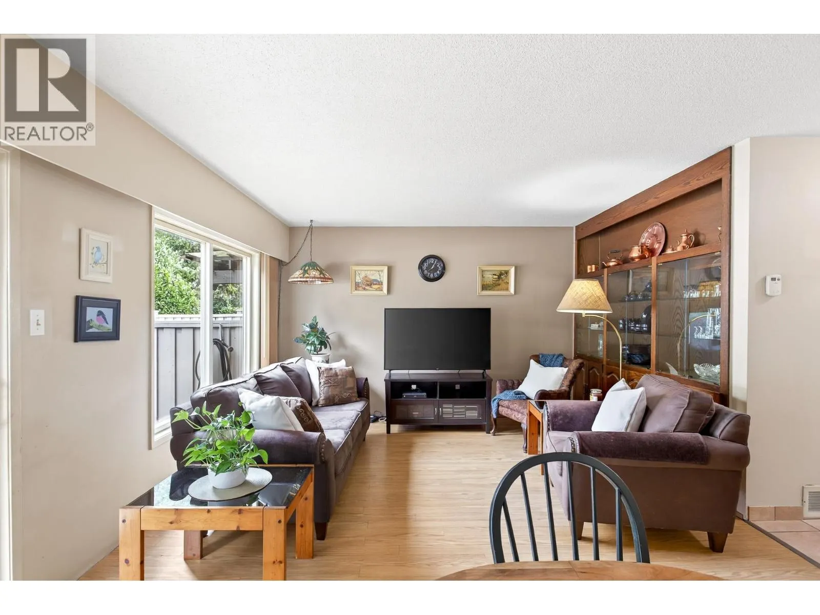 7 3046 COAST MERIDIAN ROAD