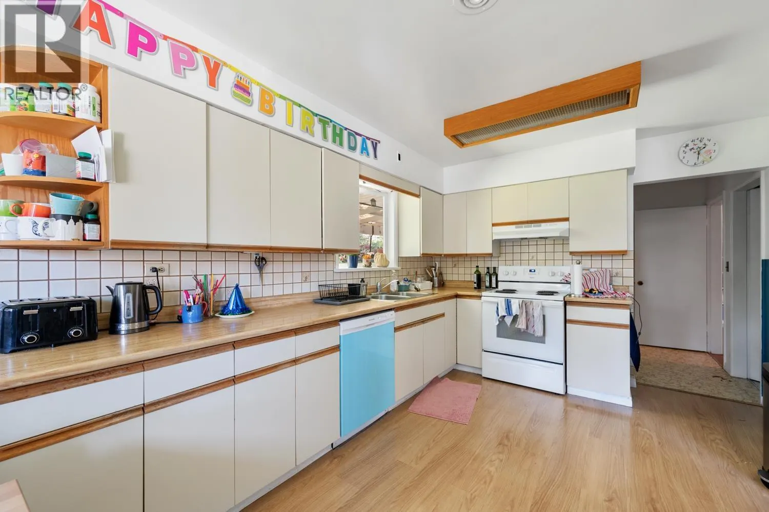 4010 SUNNYCREST DRIVE