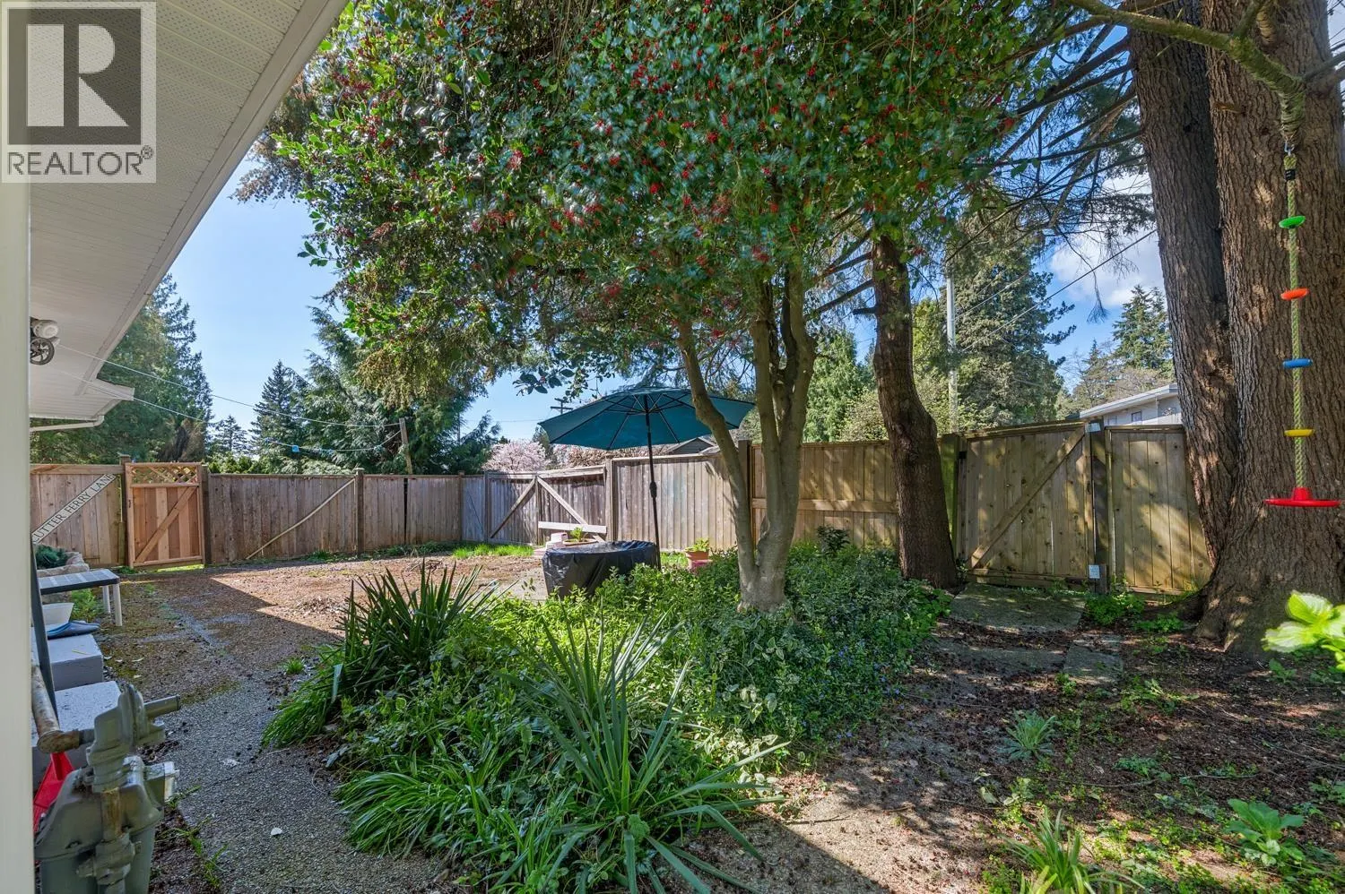 4010 SUNNYCREST DRIVE