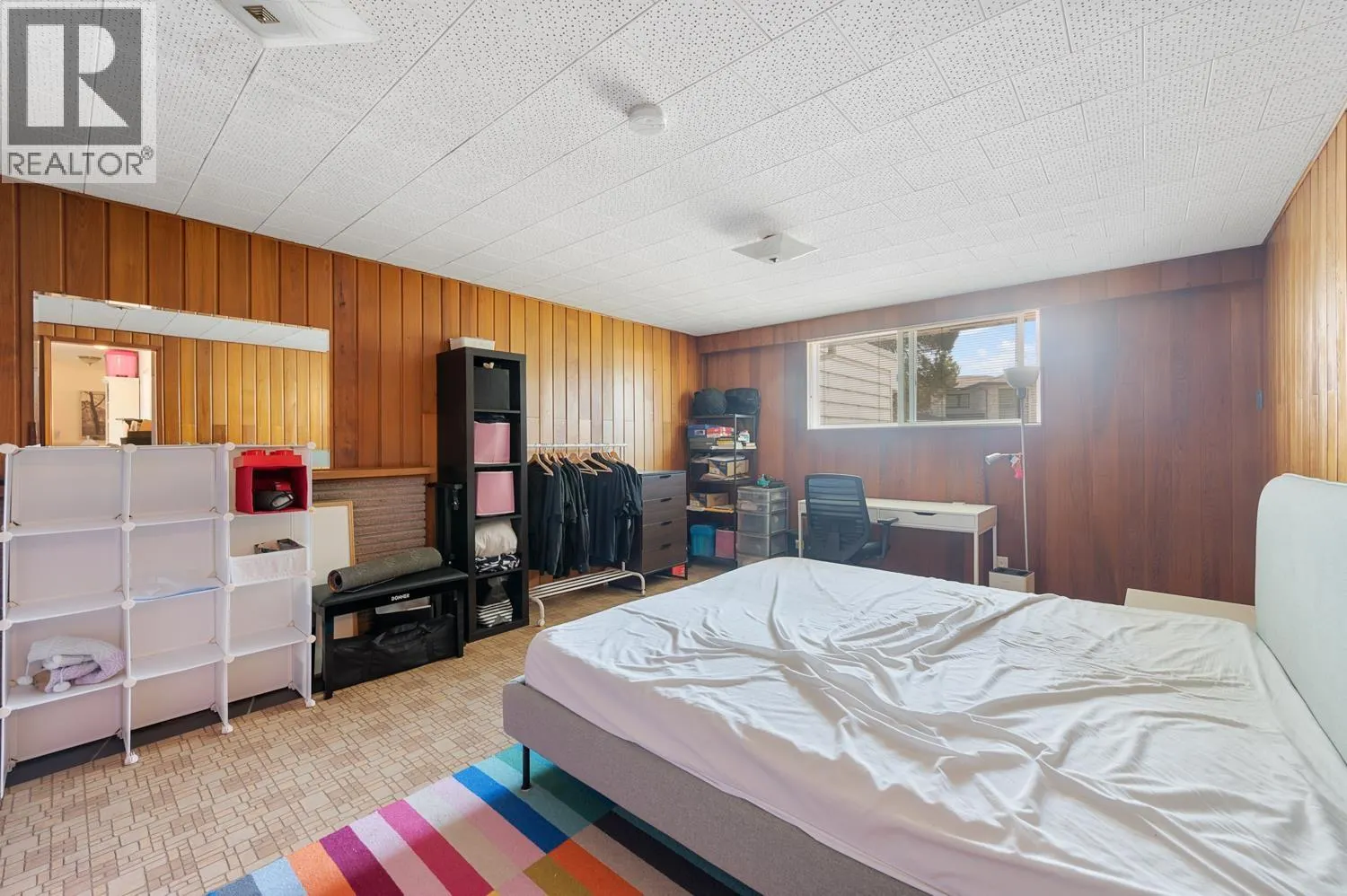 4010 SUNNYCREST DRIVE