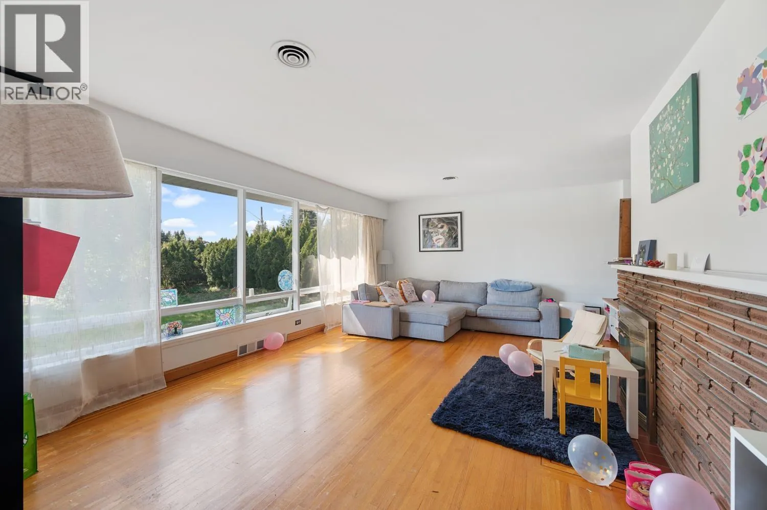 4010 SUNNYCREST DRIVE