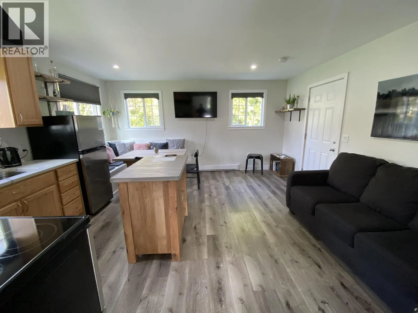 6237 NELSON ROAD