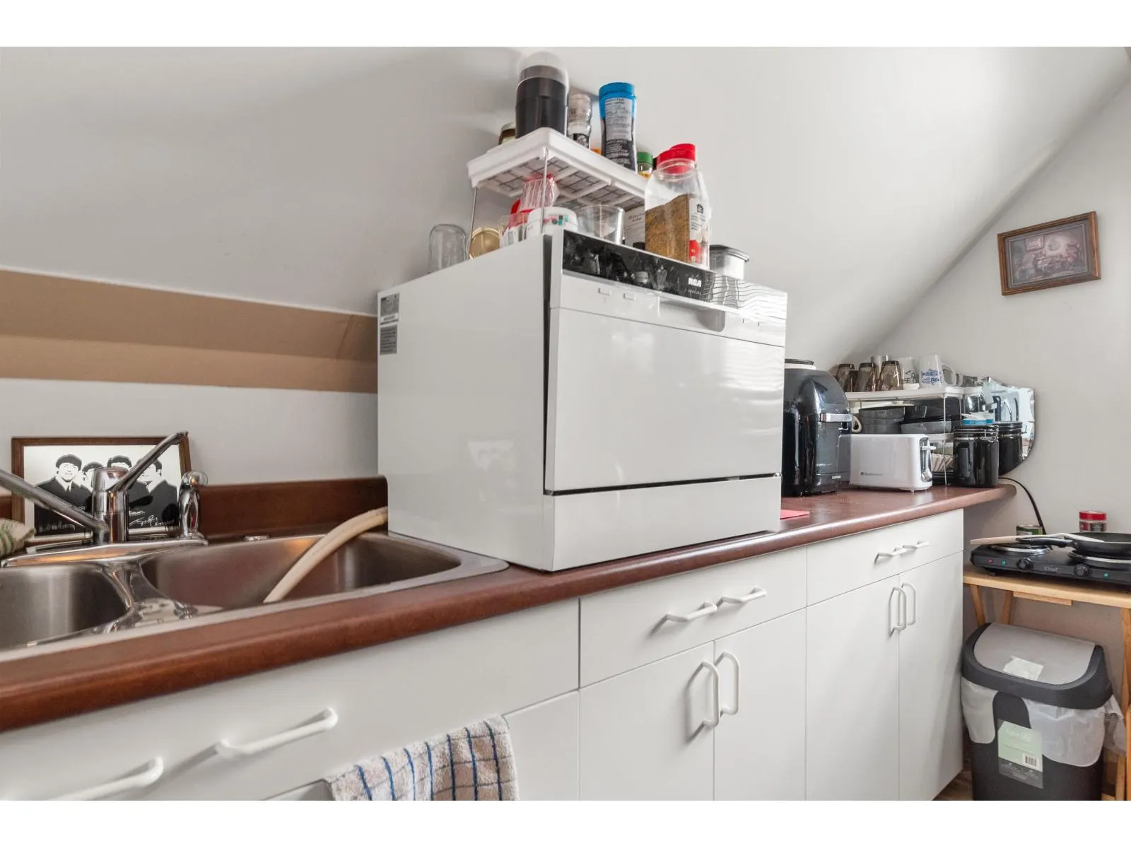 709 7TH AVENUE|Hope
