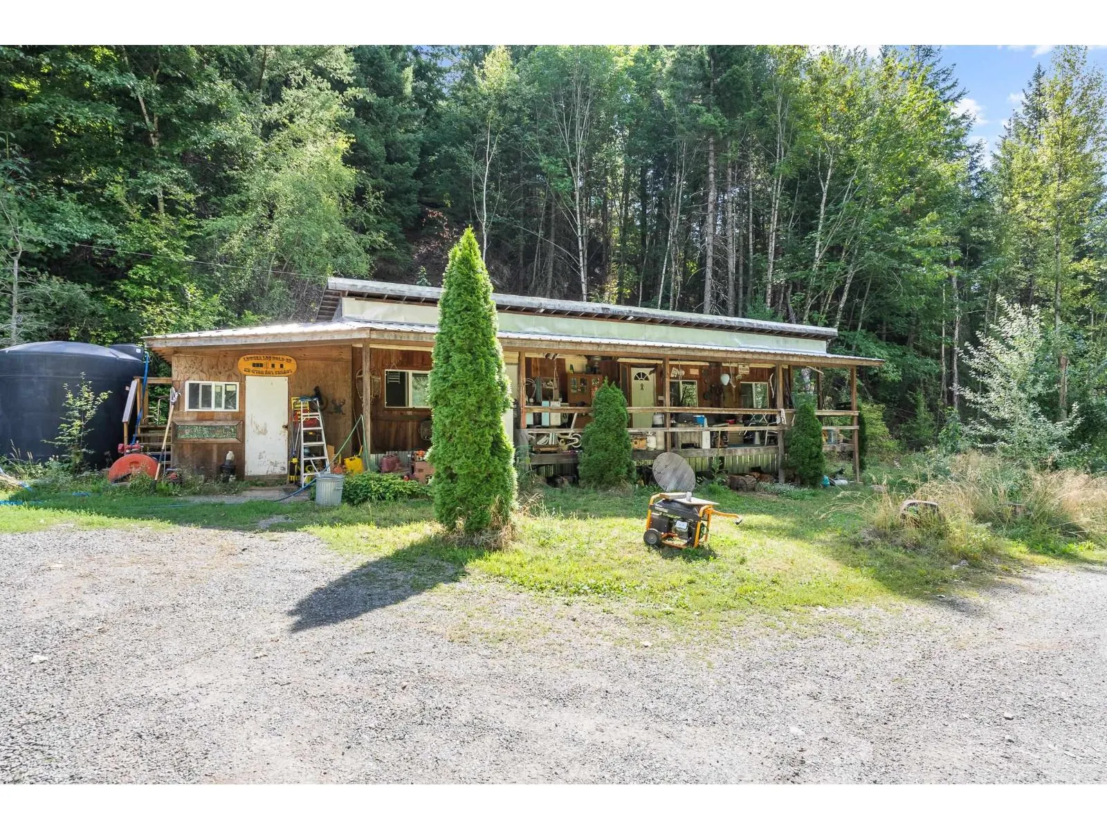 49300 TRANS CANADA HIGHWAY|Fraser Canyon
