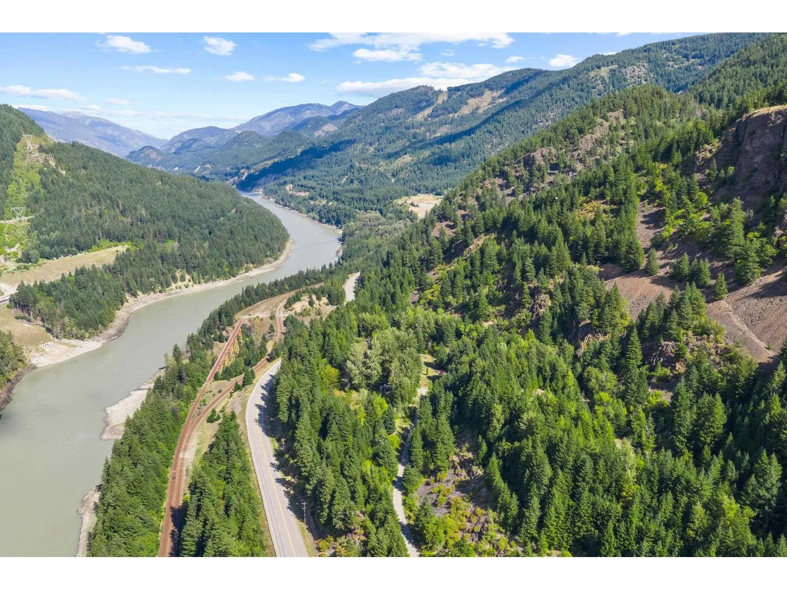 49300 TRANS CANADA HIGHWAY|Fraser Canyon