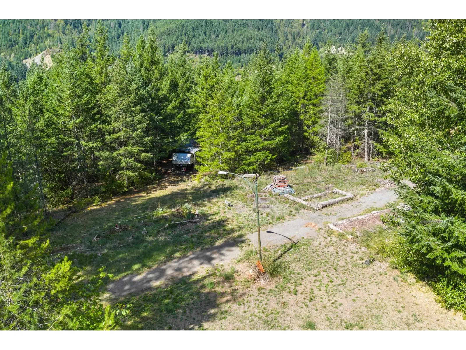49300 TRANS CANADA HIGHWAY|Fraser Canyon