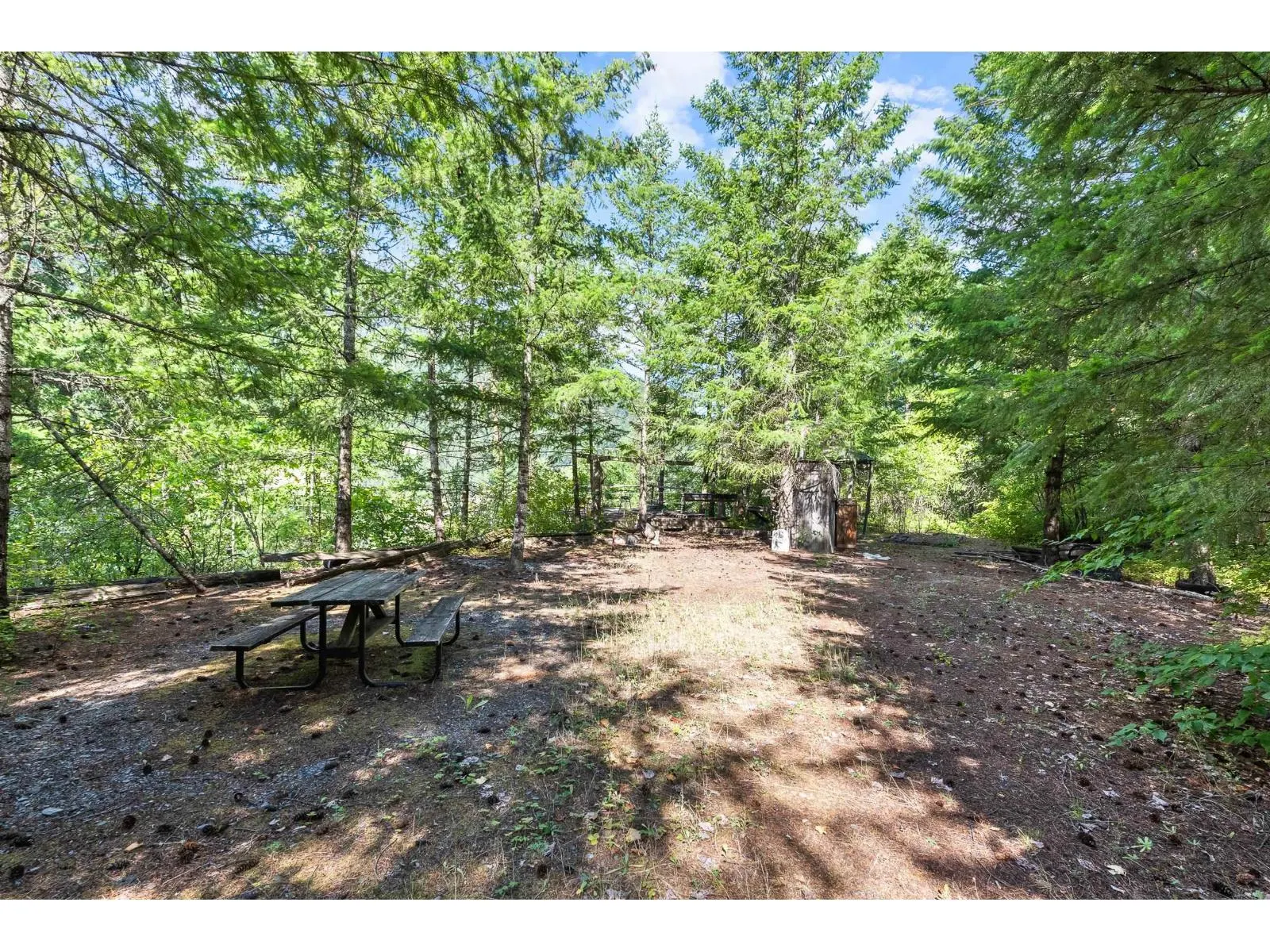 49300 TRANS CANADA HIGHWAY|Fraser Canyon