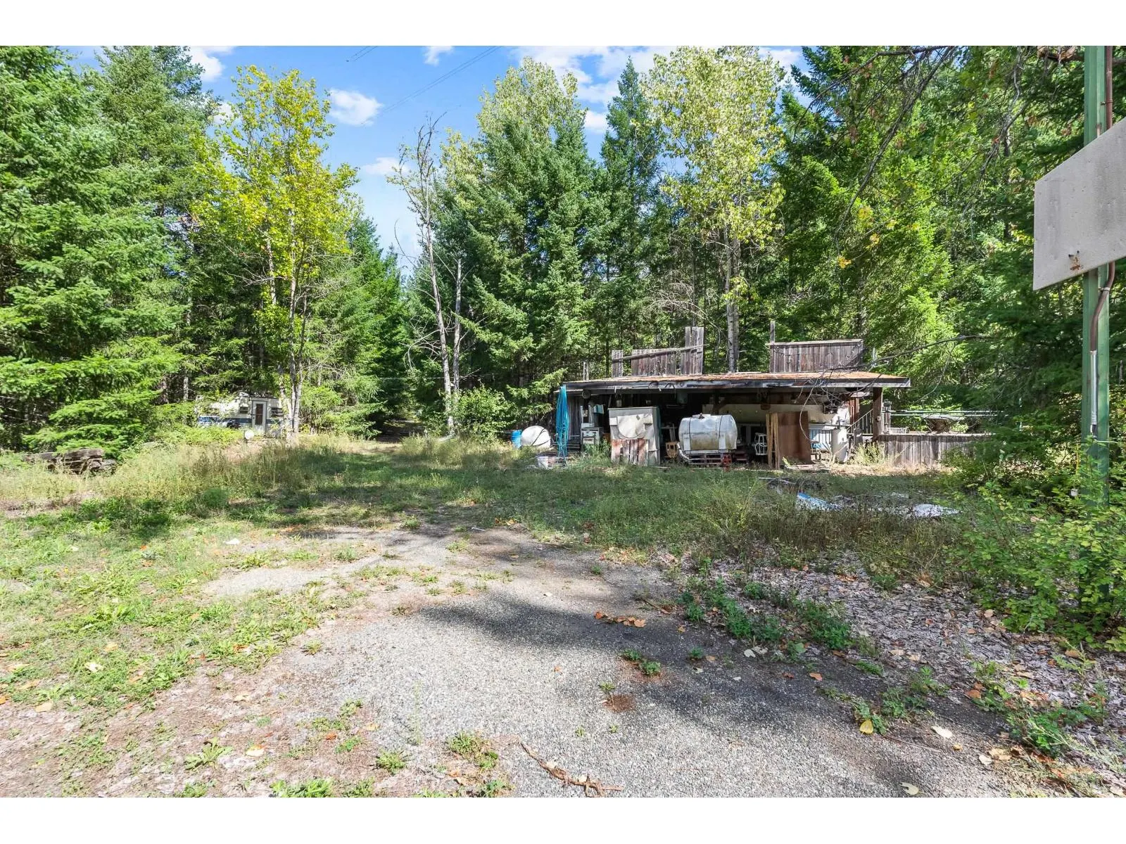 49300 TRANS CANADA HIGHWAY|Fraser Canyon