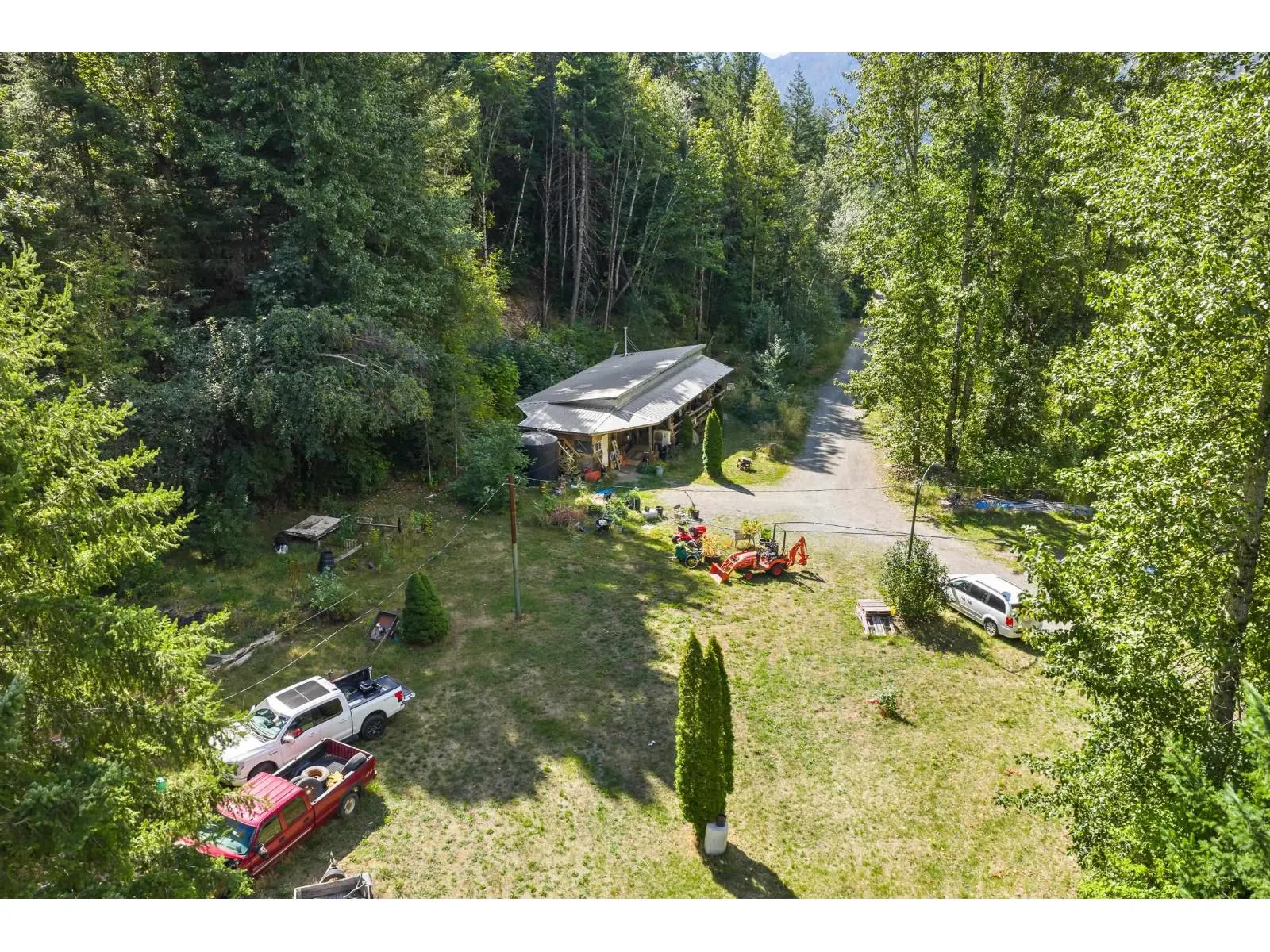 49300 TRANS CANADA HIGHWAY|Fraser Canyon