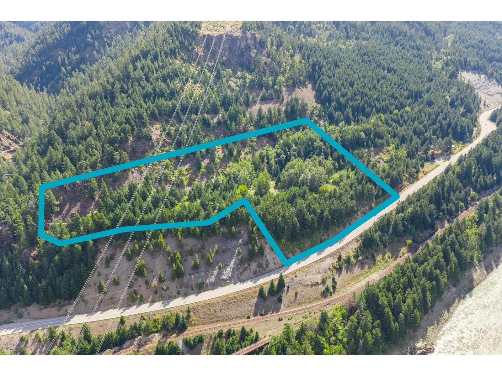 49300 TRANS CANADA HIGHWAY|Fraser Canyon