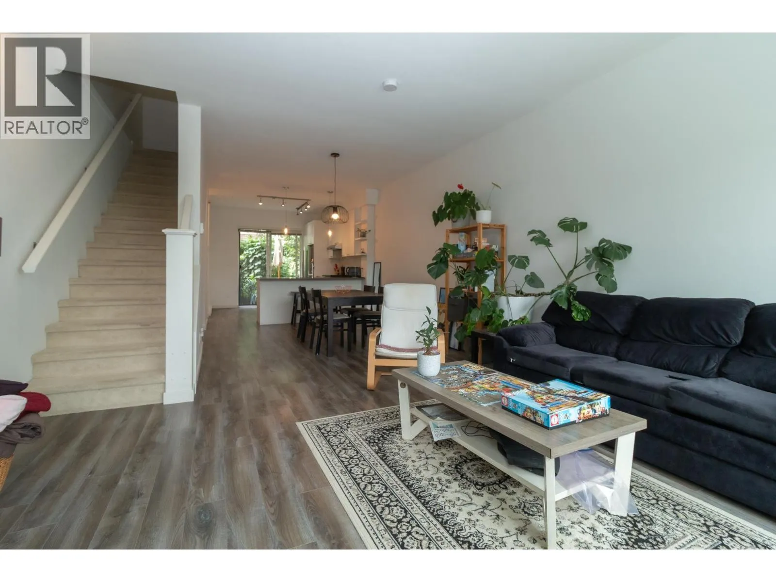 1220 GRANITE DRIVE