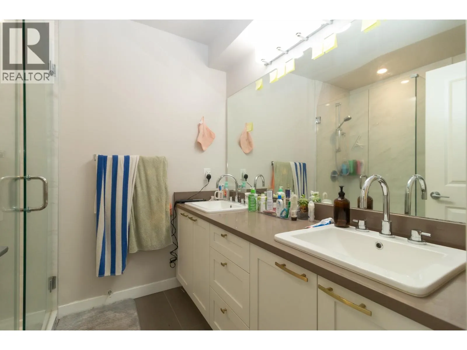 1220 GRANITE DRIVE
