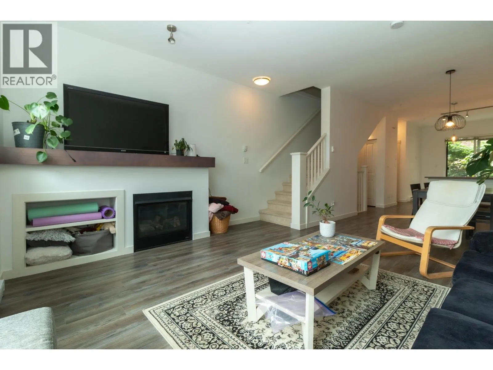 1220 GRANITE DRIVE