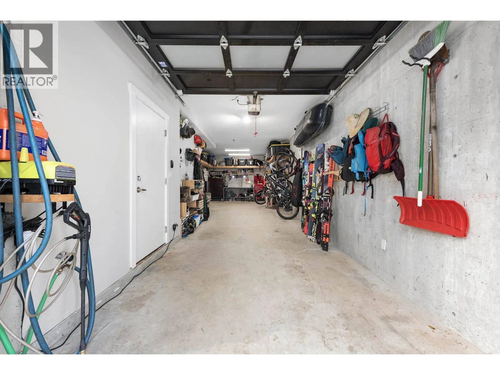 1218 BRANDYWINE DRIVE