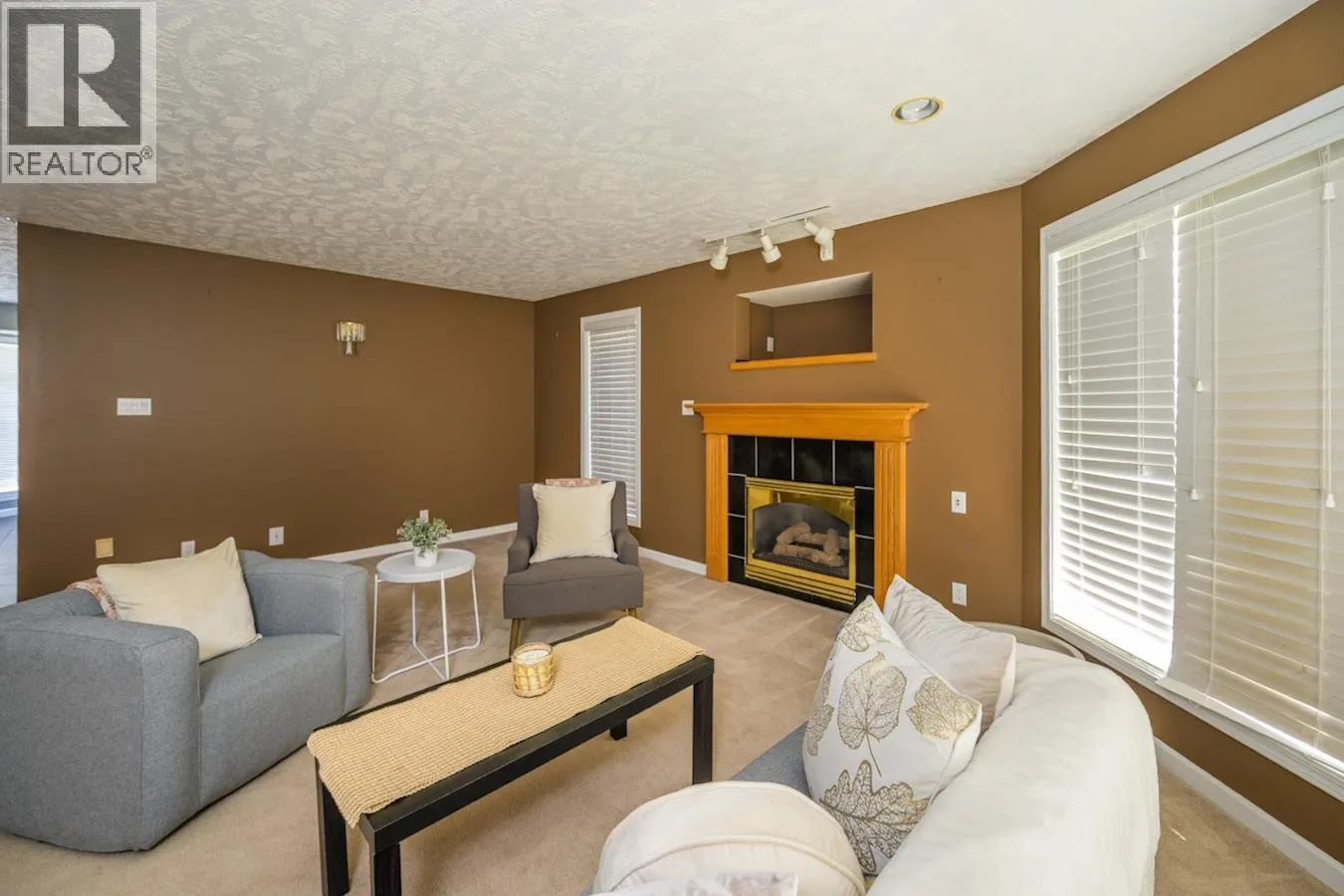 3172 SETON PLACE