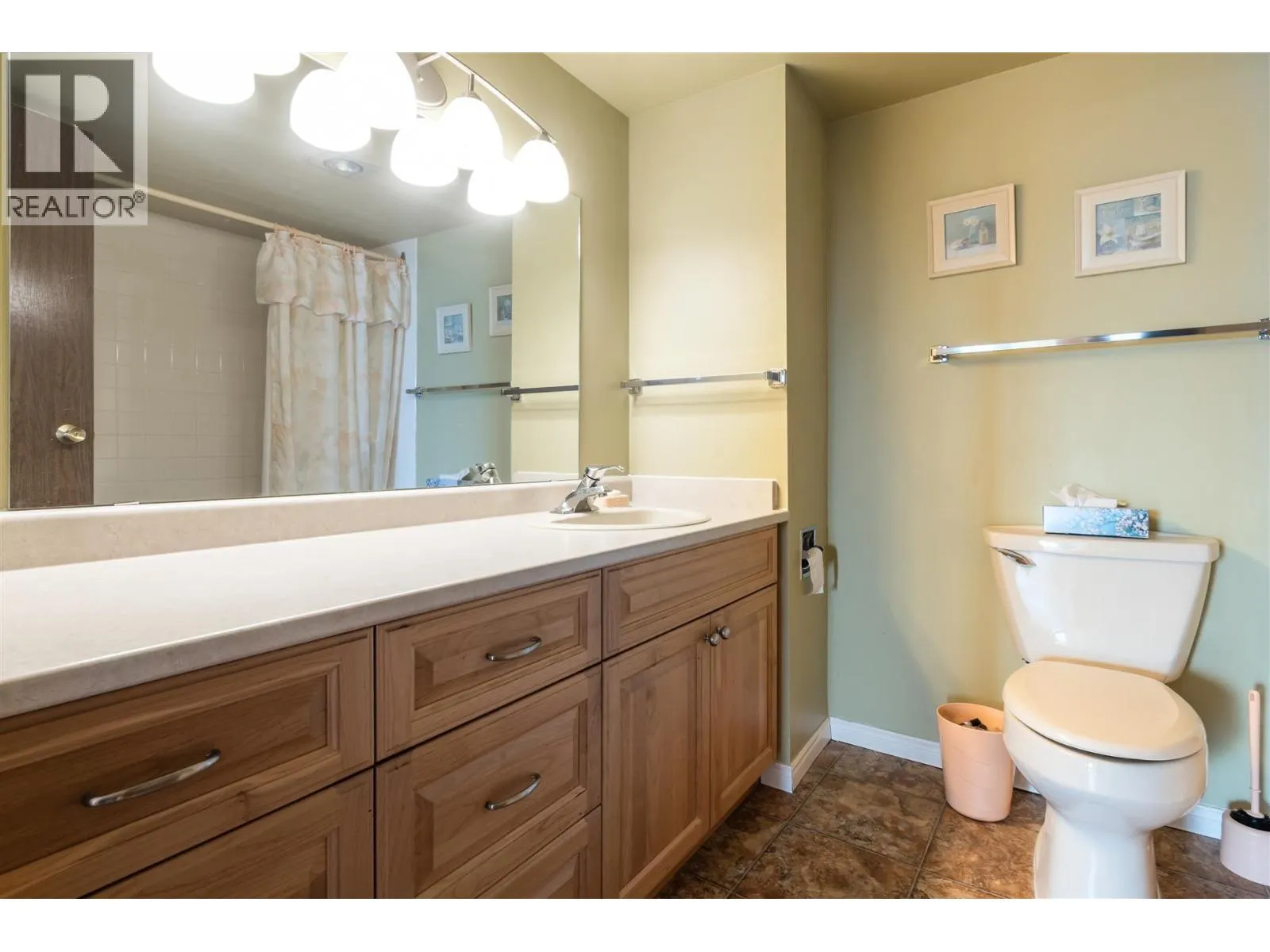 505 740 HAMILTON STREET