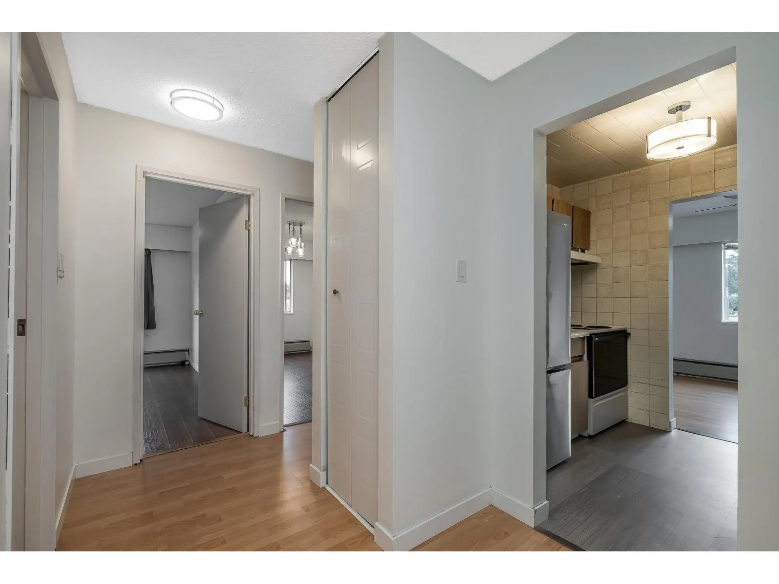 392C 8635 120 STREET