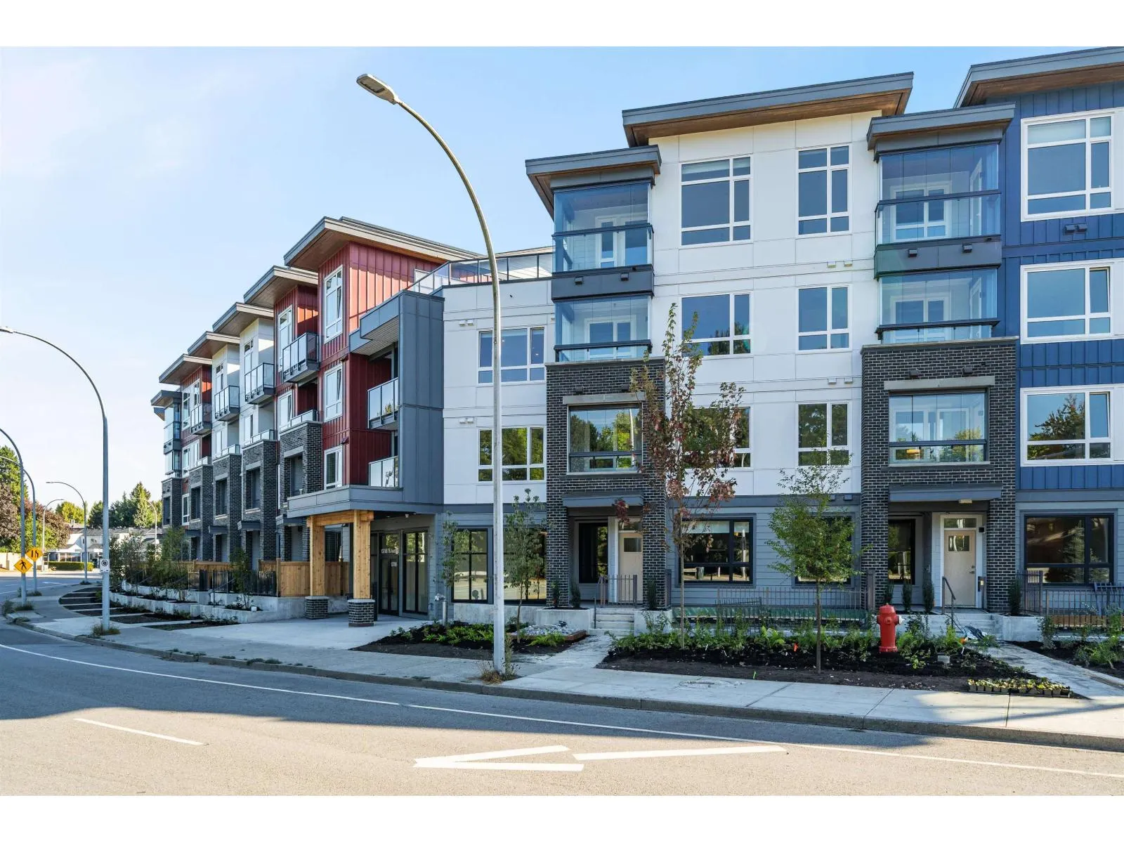 419 13788 76 AVENUE