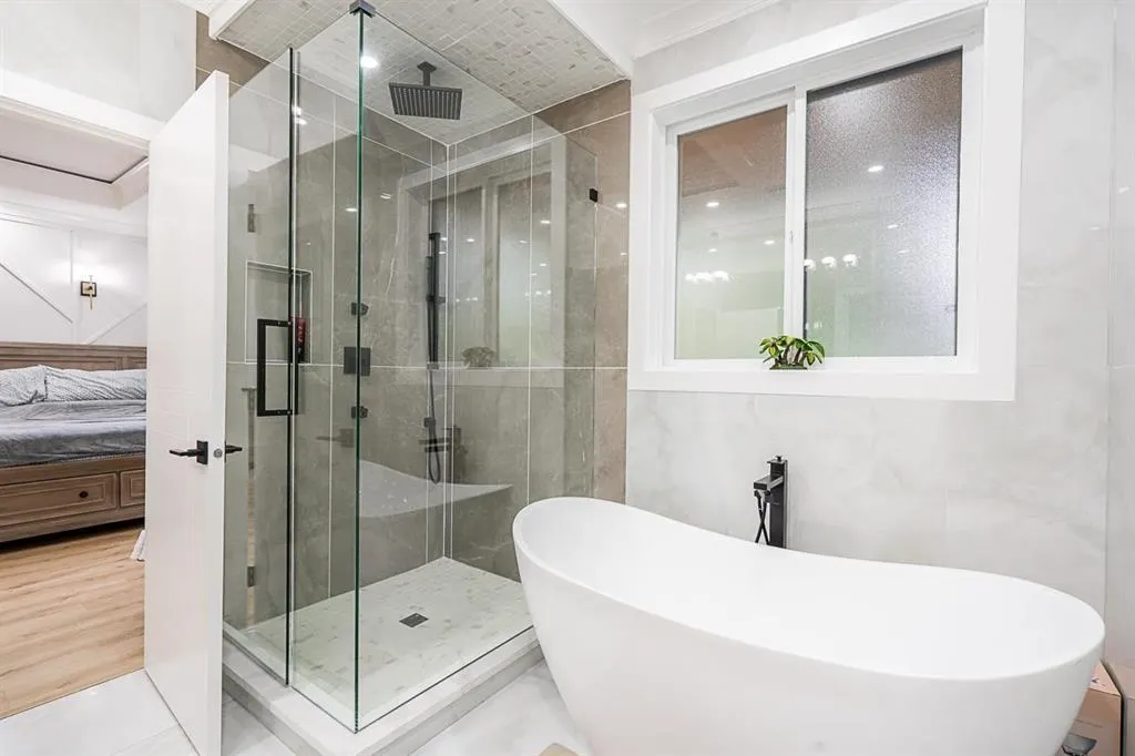 11370 GLEN AVON DRIVE