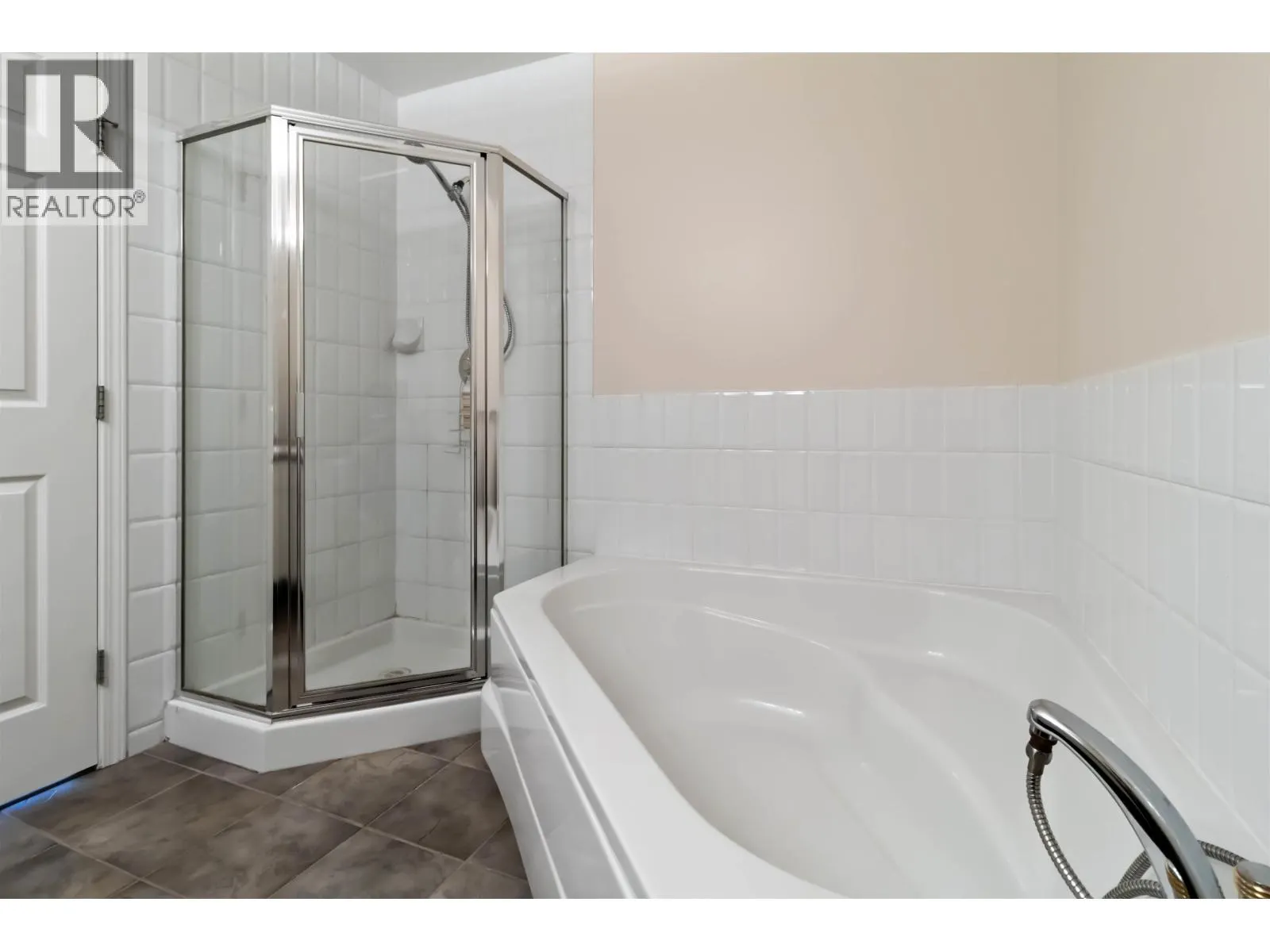1902 1148 HEFFLEY CRESCENT
