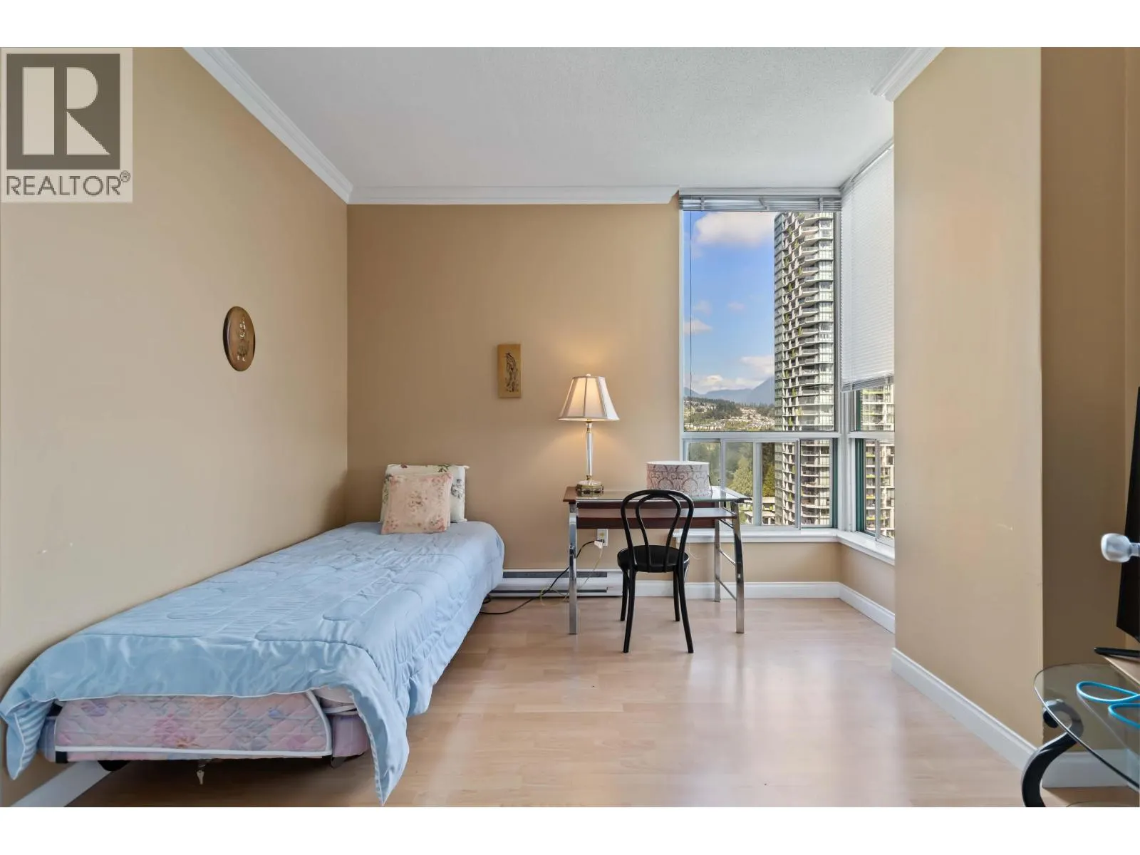 1902 1148 HEFFLEY CRESCENT