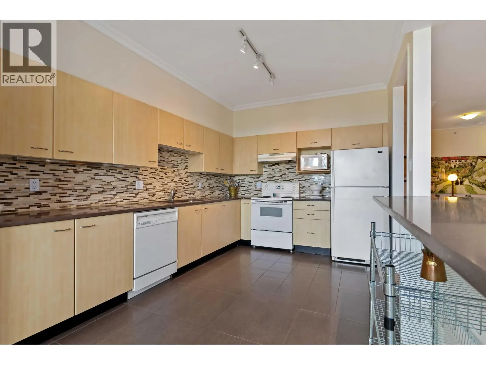 1902 1148 HEFFLEY CRESCENT