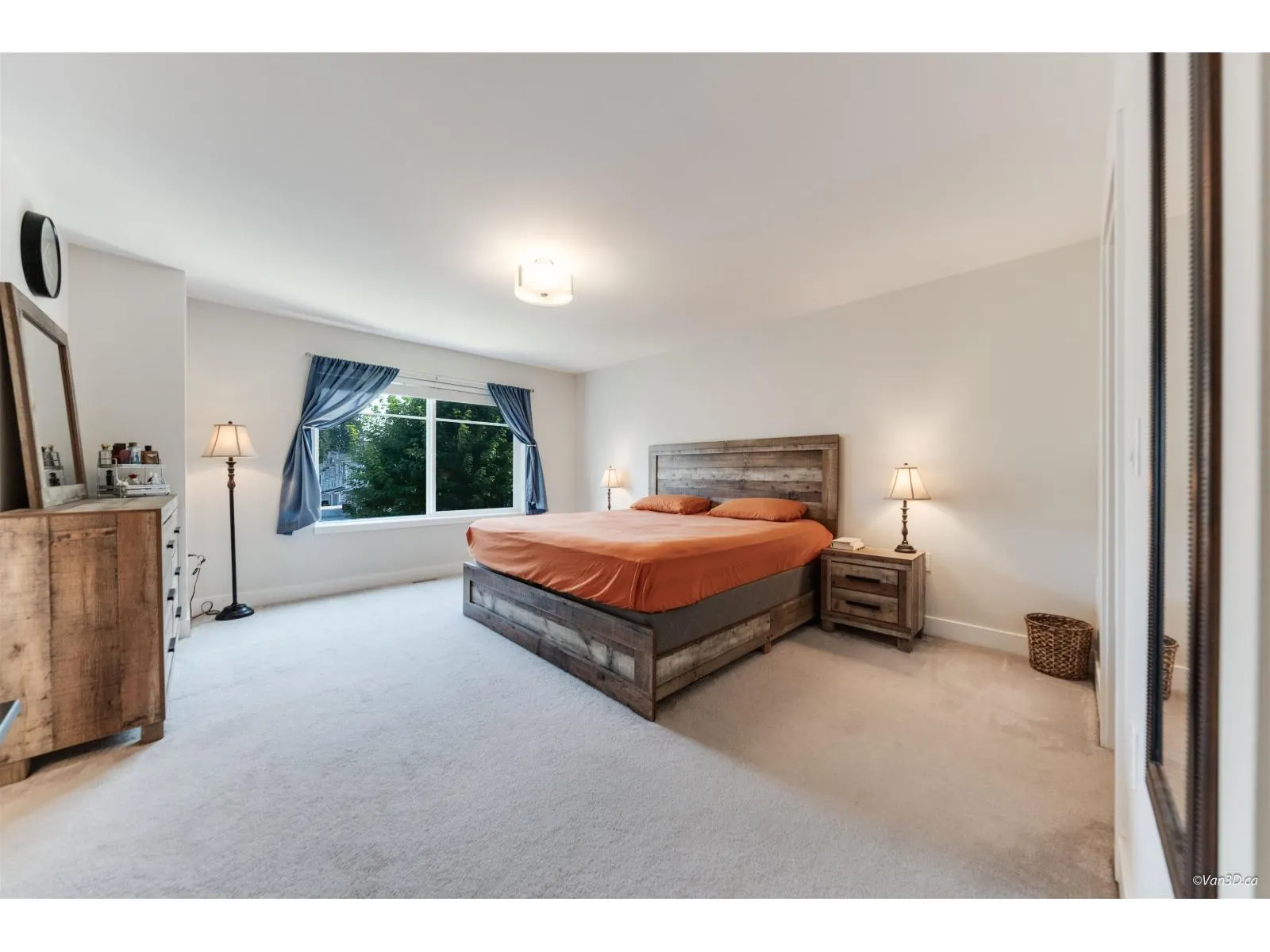 60 15665 MOUNTAIN VIEW DRIVE