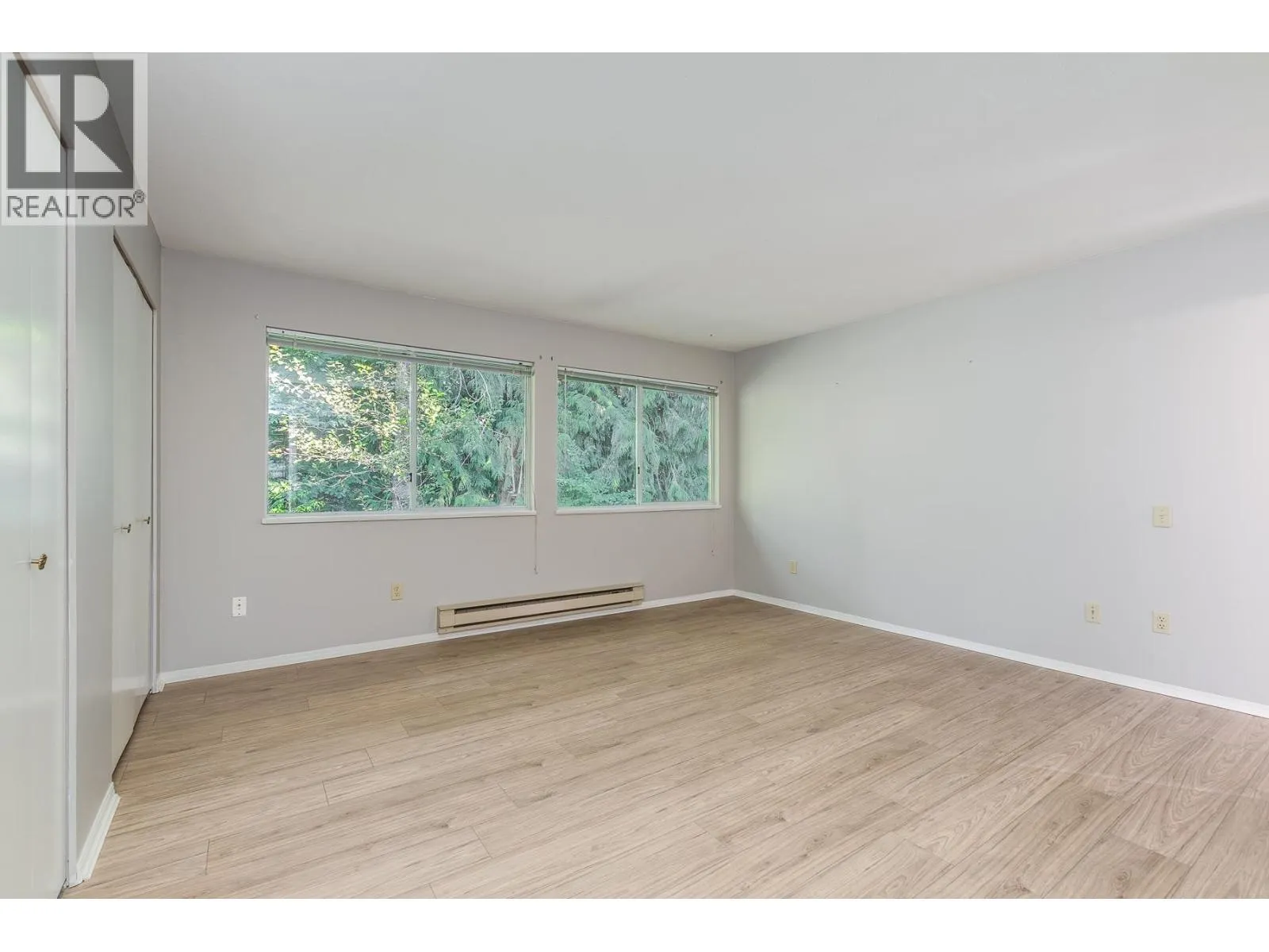 150 1386 LINCOLN DRIVE