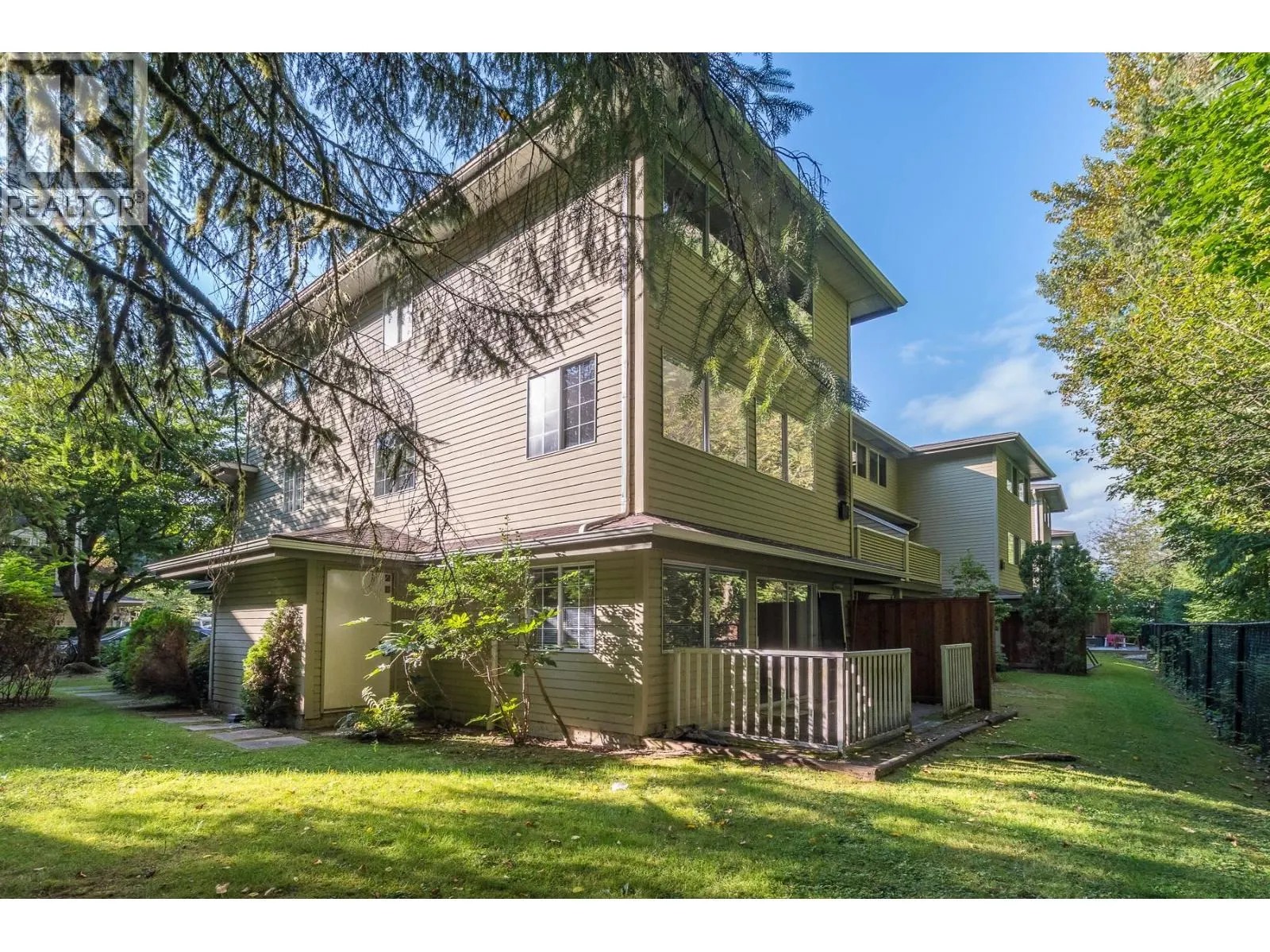 150 1386 LINCOLN DRIVE